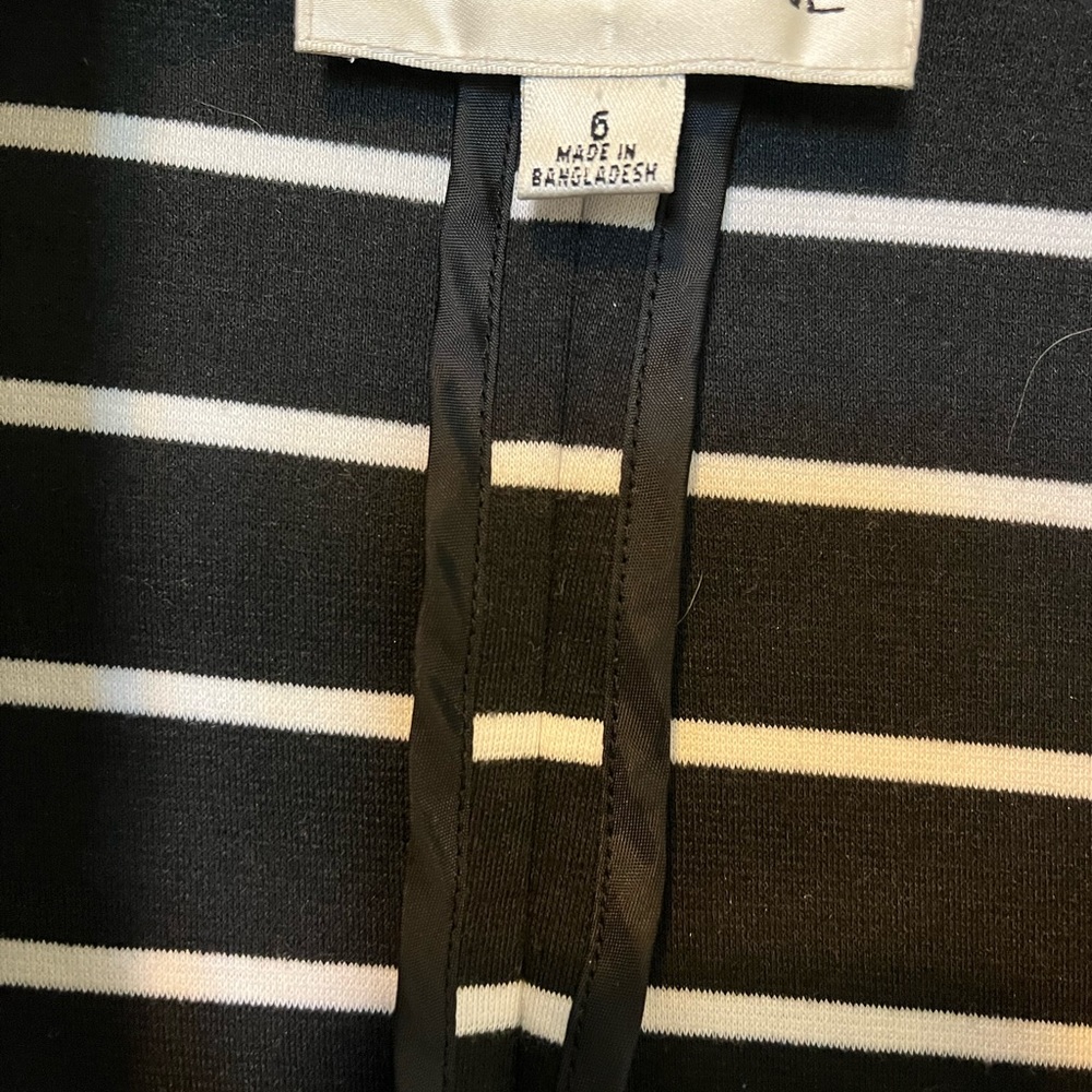 Evan Picone Short Jacket. 1 Button - image 2